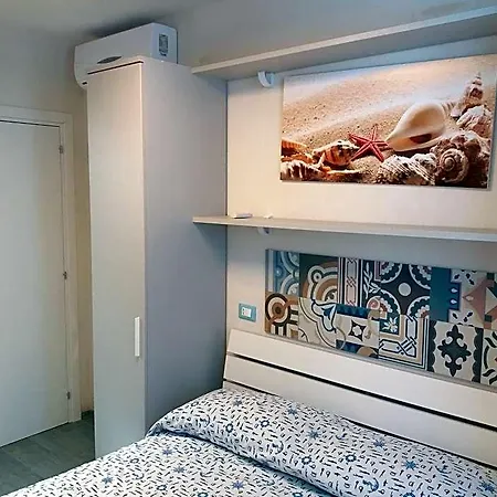לינה וארוחת בוקר Scalovecchio מארטימו